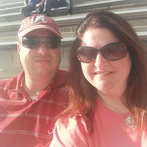 Meet your Posher, Lori